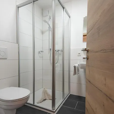 בית הארחה Haus Elisabeth סנט לאונרד אים פיצטל