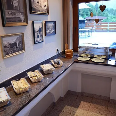 Haus Elisabeth בית הארחה 3*