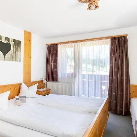 Haus Elisabeth בית הארחה 3*