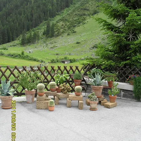 Haus Elisabeth * St. Leonhard im Pitztal